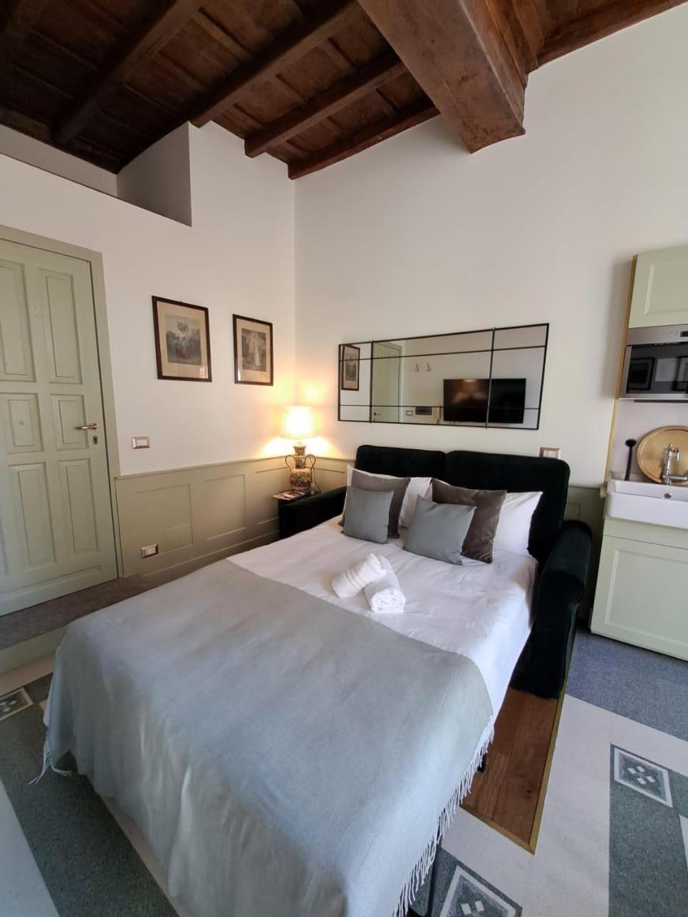 Apartamento Boutique Signature In The Heart Of Ancient Roma